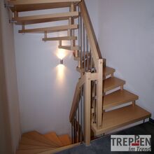 Holztreppe mit Longlife-Stufen